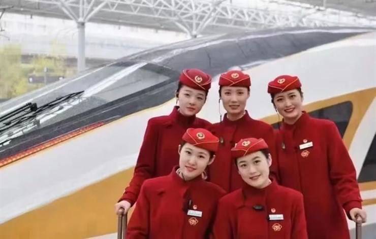 新郑机场/郑州东站招聘!月薪4K-8K!五险一金+包吃住!